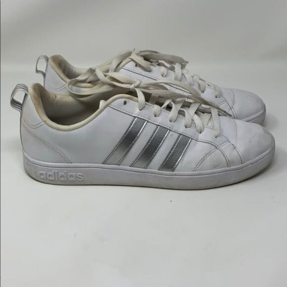 Adidas white sneakers size 10 Women bb7248 - Picture 1 of 9